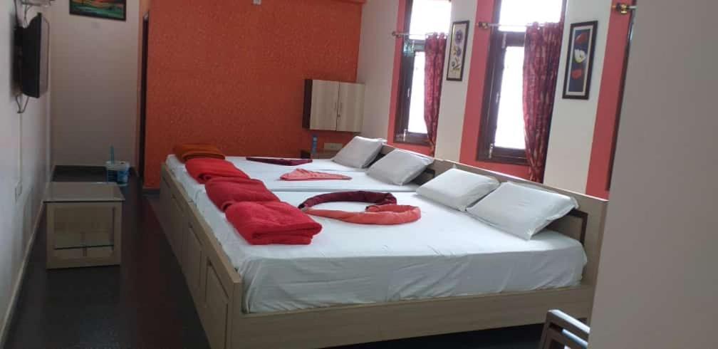 Mango Tree Homestay Hampi Luaran gambar