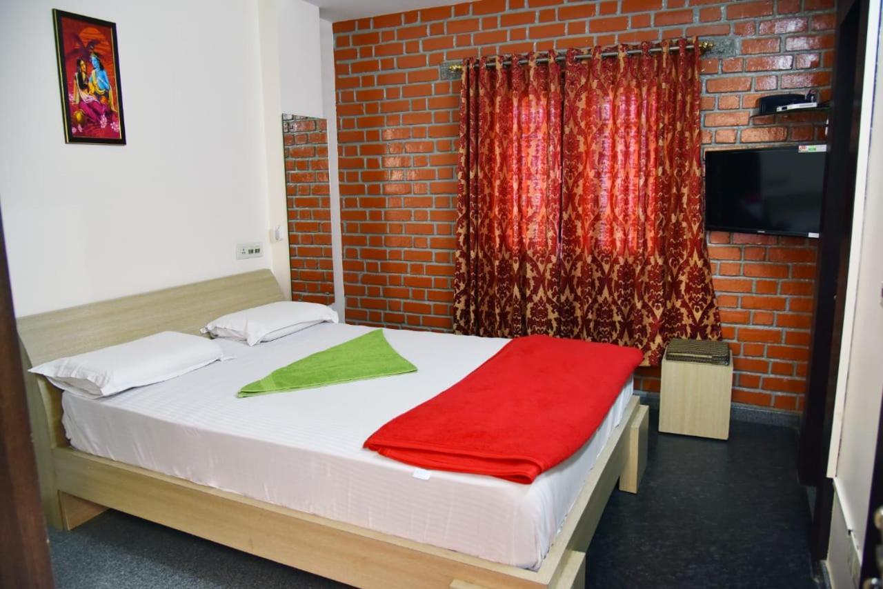 Mango Tree Homestay Hampi Luaran gambar