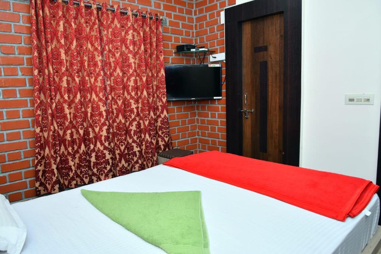 Mango Tree Homestay Hampi Luaran gambar