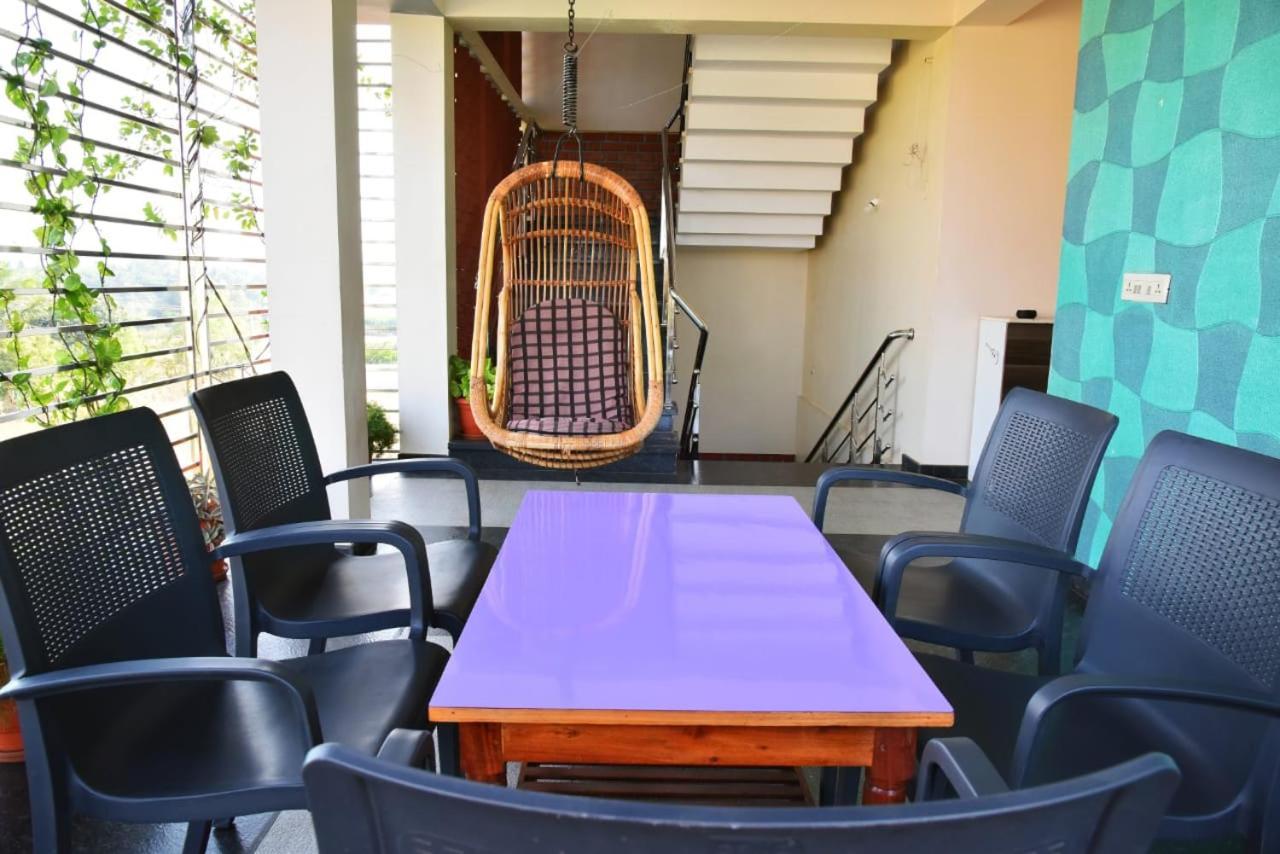 Mango Tree Homestay Hampi Luaran gambar